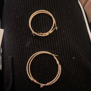 Set of 2 SHEIN Gold Textured Hoop Earrings (BNWT)